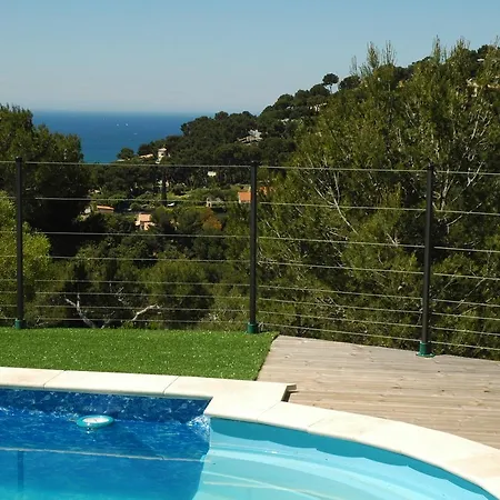 Beautiful Garden Floor With Sea View And Pool アパート *