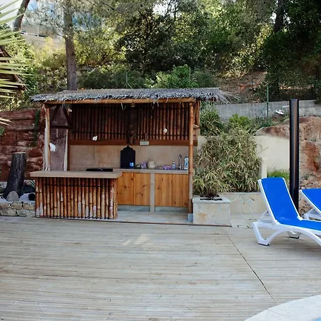Beautiful Garden Floor With Sea View And Pool Hyères