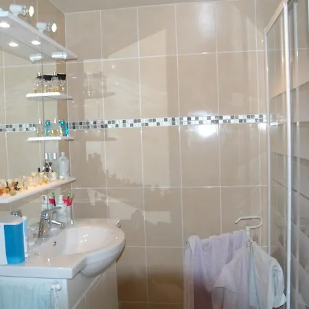 Apartamento Beautiful Garden Floor With Sea View And Pool